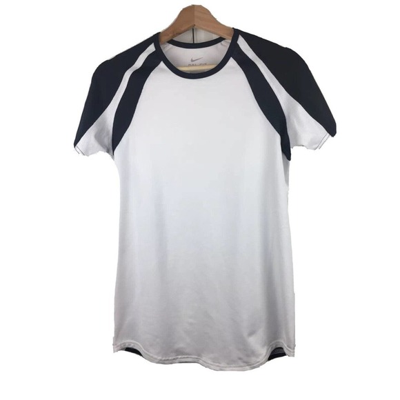 NIKE Dri-Fit Women's Size M White Short Sleeve Breathable Athletic Stretch Top - Picture 1 of 5
